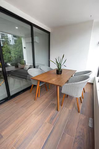 terraza-privada-con-comedor-exterior-ideal-para-desayunar-puerto-vallarta